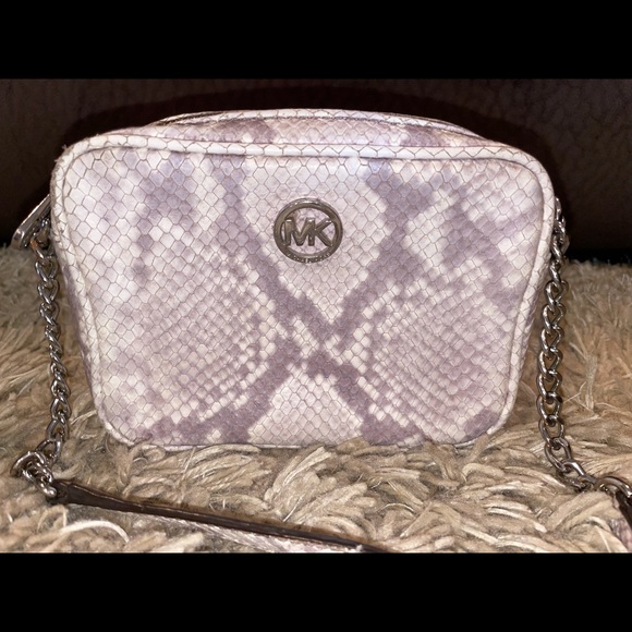 Michael Kors python snake crossbody small purse - Picture 2 of 10